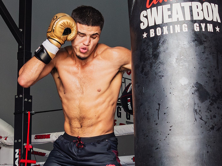 Photo of Photos: Xander Zayas Putting in Work For Jorge Fortea Fight