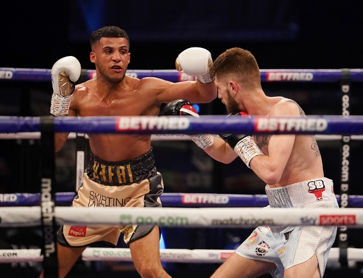 yafai-cunningham-fight (13)